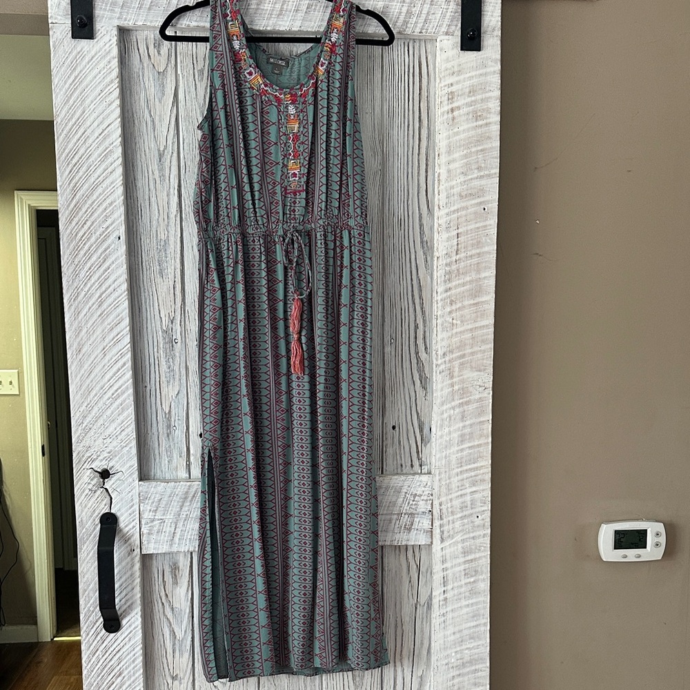 Falls Creek Patterned Maxi Dress - Gray and Red